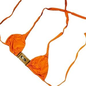 Beach Bunny Lose Yourself Bikini Top nwt‎
